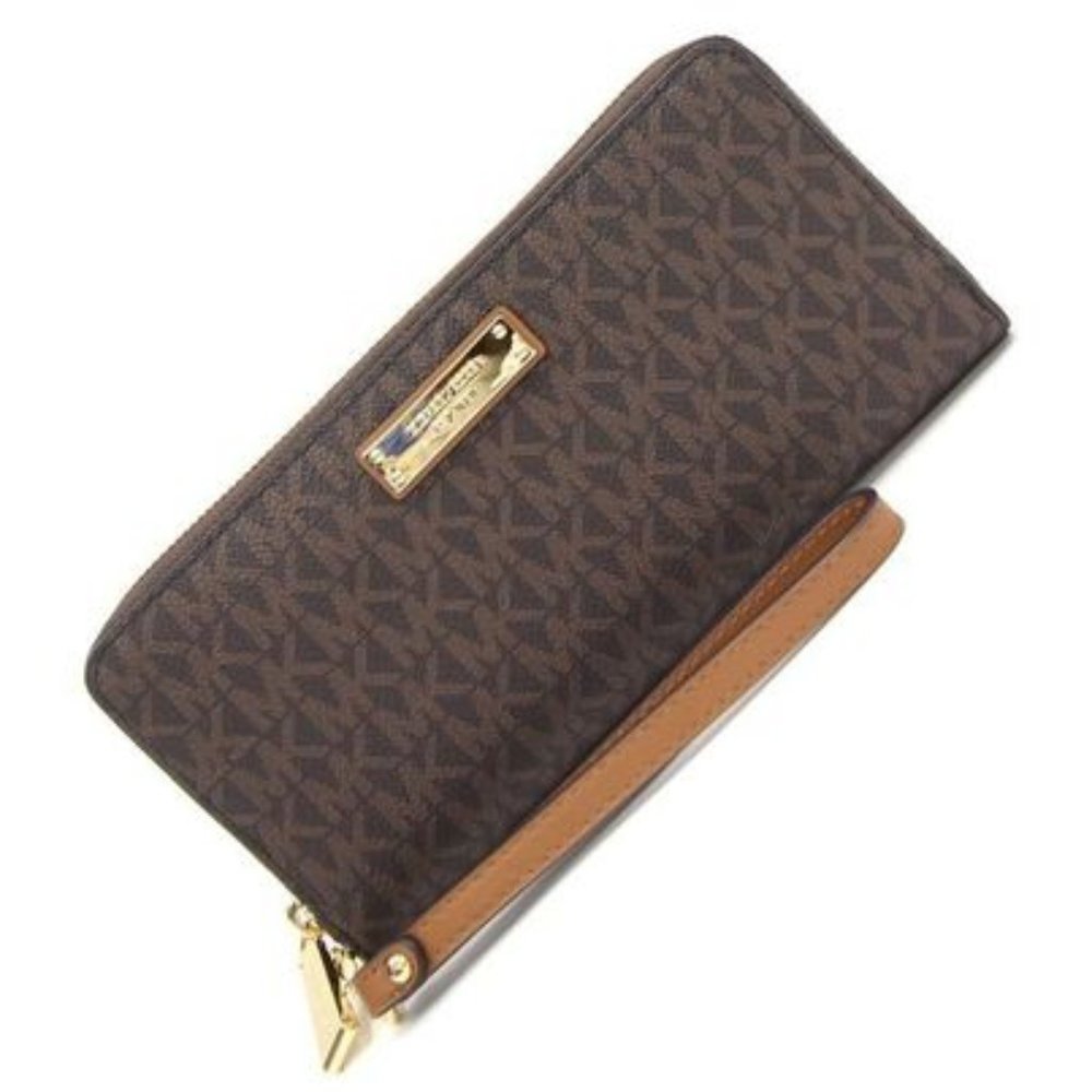 Michael Kors Jet Set Travel Continental Wristlet Wallet - 32S7GTTE9B - Brown
